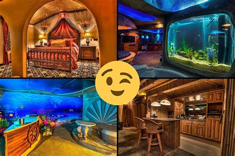 fantasy themed hotel rooms in illinois